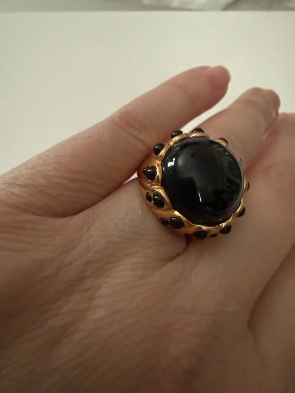 J Crew Adjustable Gold-Tone Ring Large Black Cabochon Statement Cocktail Sz 6-7